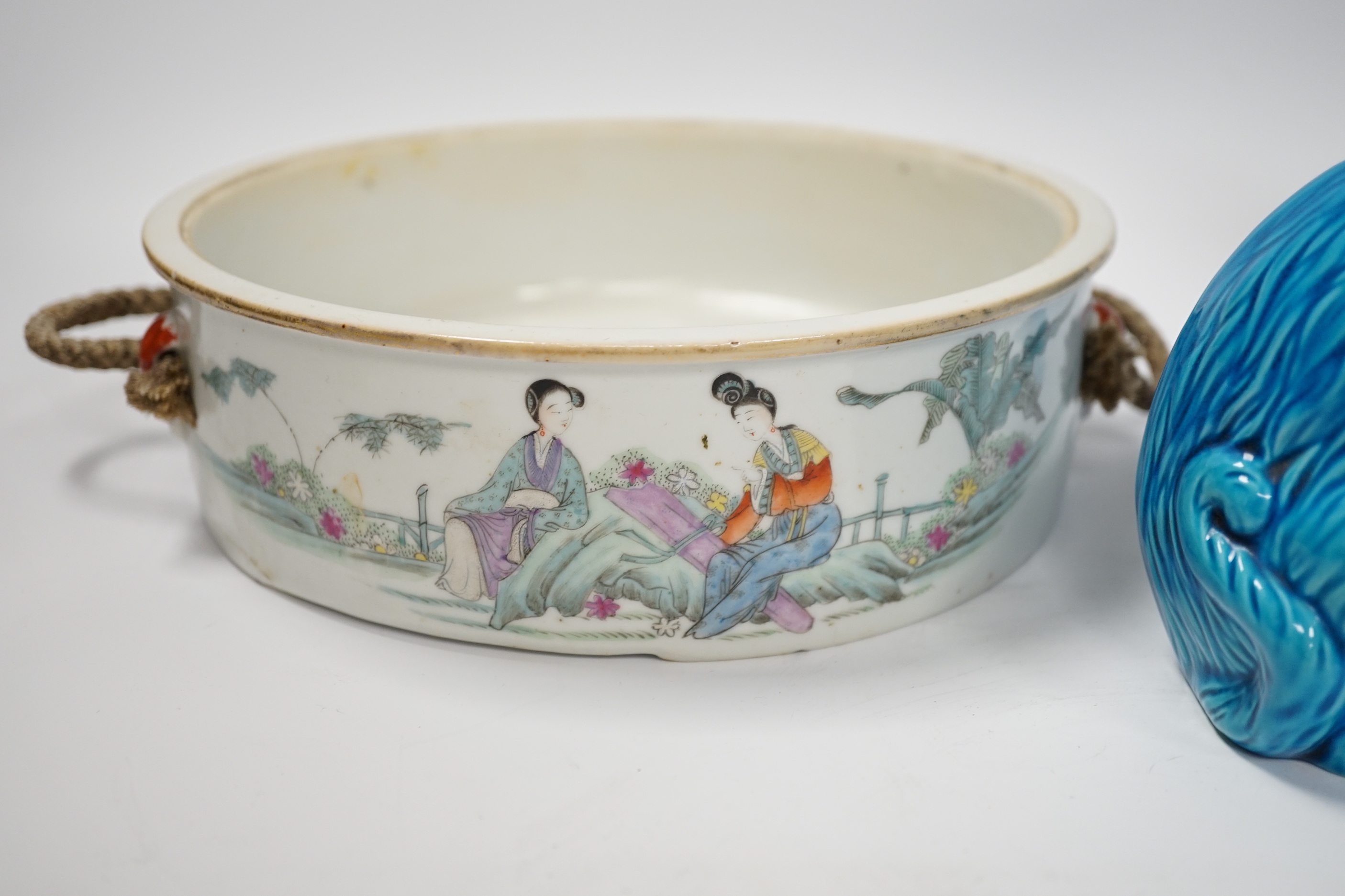 A Chinese Famille rose dish, a Japanese plate and a pair of Chinese cats in turquoise, cats 16cm